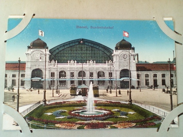 /Switzerland/CH_Place_1900-1949_Basel Bundesbahnhof.jpg